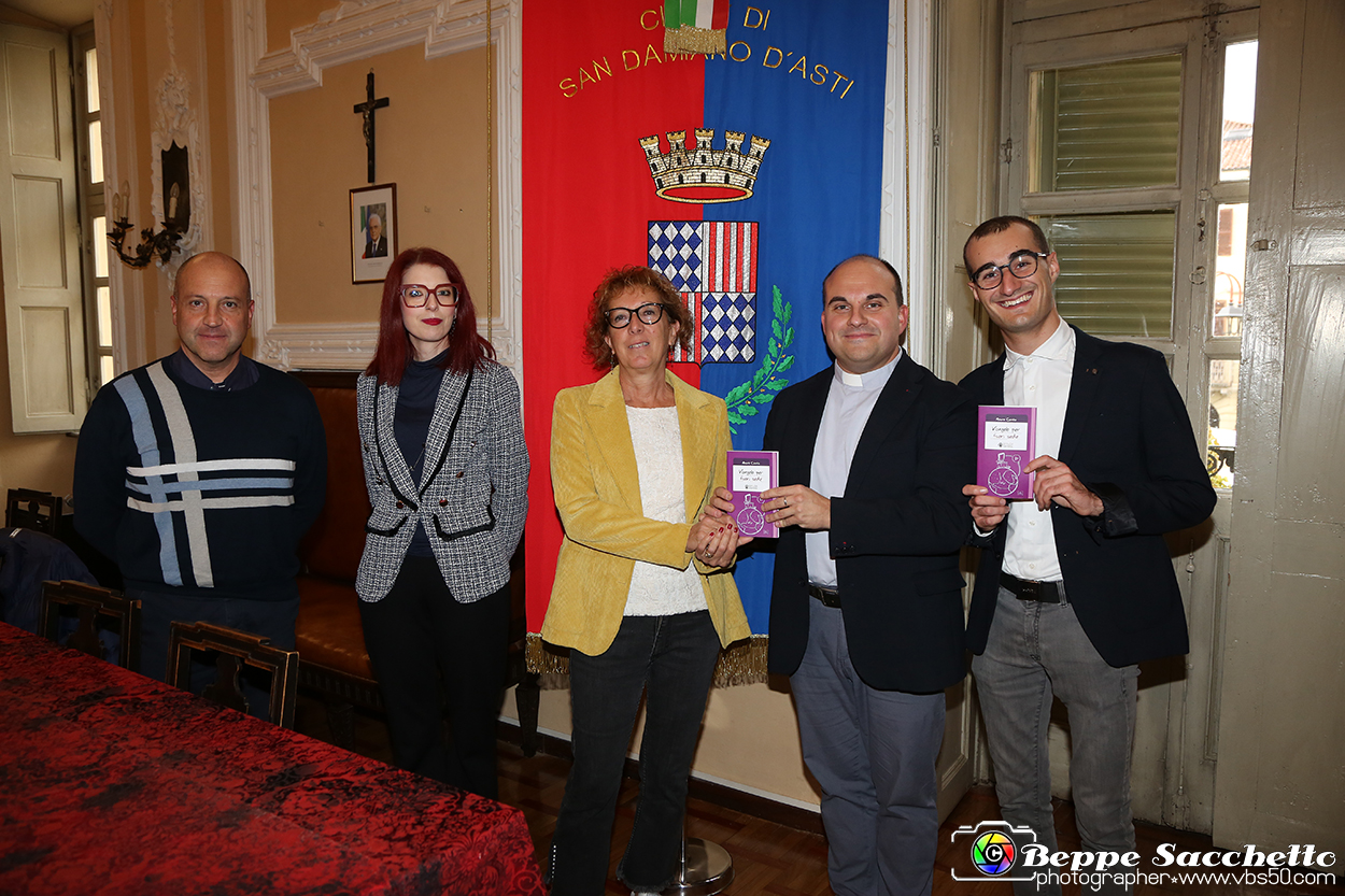 VBS_3227 - Presentazione Libro 'Vangelo per Fuori Sede' di Don Mauro Canta.jpg